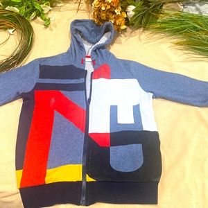 Fendi Hoodie 💙❤️💛